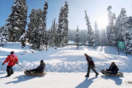 Snowfall Destinations in Kashmir