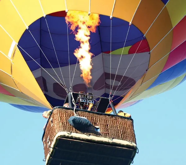 hot baloon kashmir srinagar