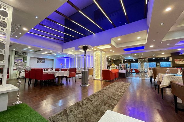 The Best Restaurants in Srinagar golden wheels