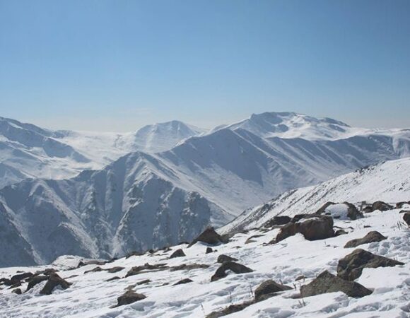 Apharwat Peak : Where Snow Meets the Sky