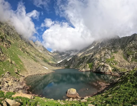 How Many Days Are Enough for Kashmir Tour