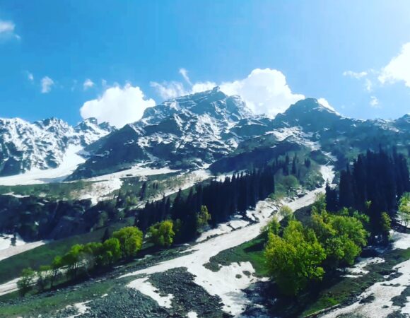 Sonamarg Valley : The Valley of Dreams
