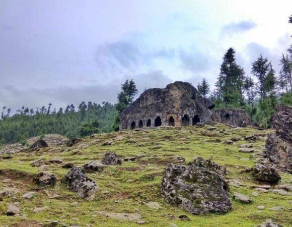 Kalaroos Caves : Explore the Hidden World Below