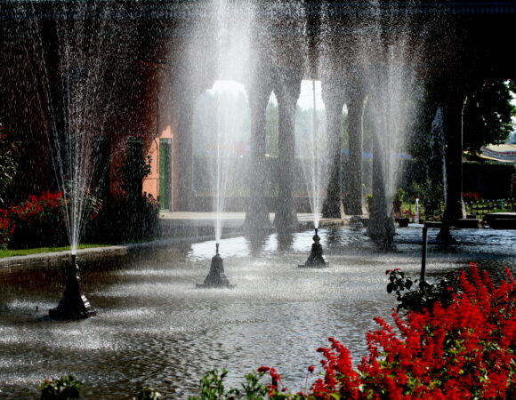 Shalimar Garden Srinagar