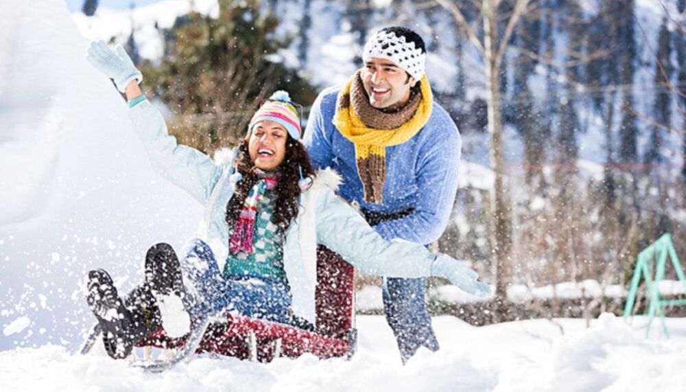 Honeymoon Trip in Kashmir golden wheels