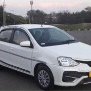 Ultimate Experience of Luxury Car Rental in Kashmir