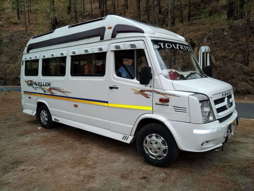 Jammu to Srinagar tempo traveller service