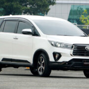 car rental in kashmir