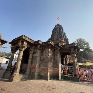 Mamleshwar Temple golden wheels