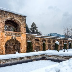 Pari Mahal Kashmir golden wheels
