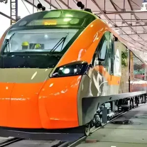 Vande Bharat from Delhi to Srinagar golden wheels