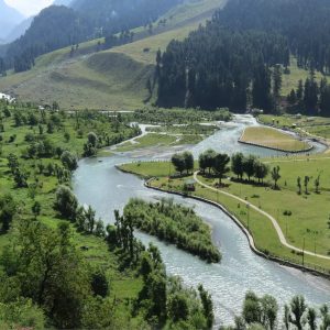 betaab valley kashmir golden wheels 1