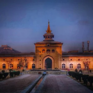 monuments of kashmir golden wheels
